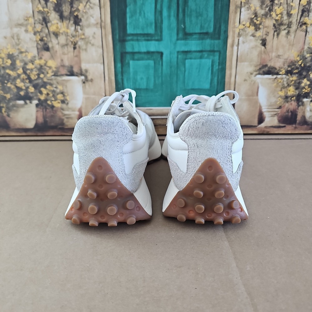 Women's Size 9 B New Balance 327 WS327BY Sea Salt Golden Hour Gum Running Shoes - Picture 4 of 9